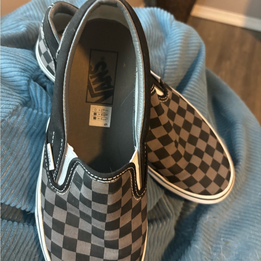 Vans in excellent condition. Men’s size 8.5 and women’s size 10